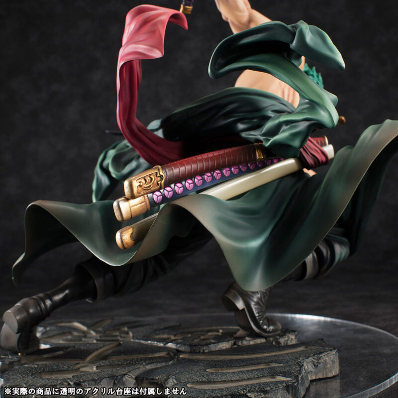 SA‑Maximum Zoro 3000 Worlds figure