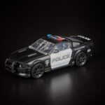 Studio Series SS‑28 Barricade 2