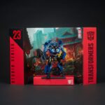 Transformers E0750 Gen Studio Series SS23/SS17 Deluxe KSI Sentry Toy