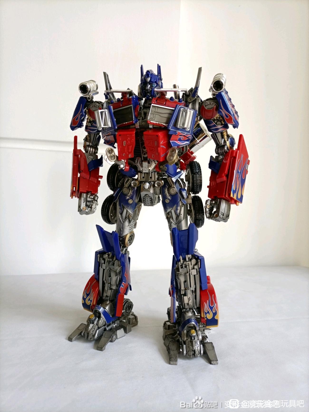 Black Apple Optimus Prime review 1
