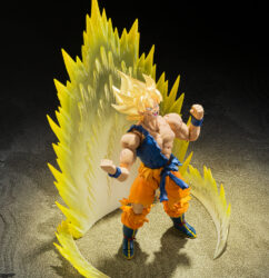 Dragon-Ball-Z-S.H.Figuarts-Super-Saiyan-Goku-Figure-Exclusive-Edition-Buy