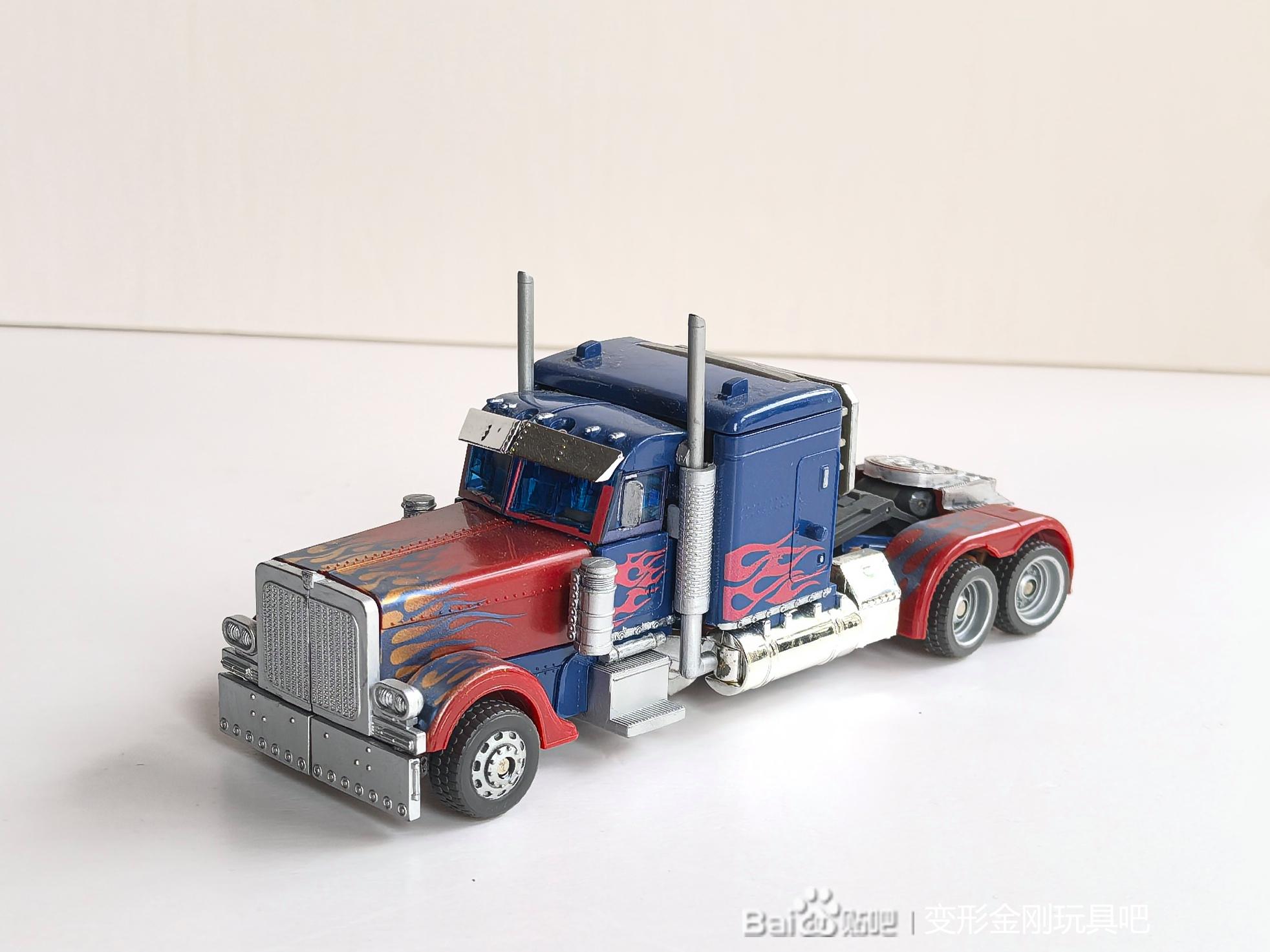 ad12 Optimus Prime review 3