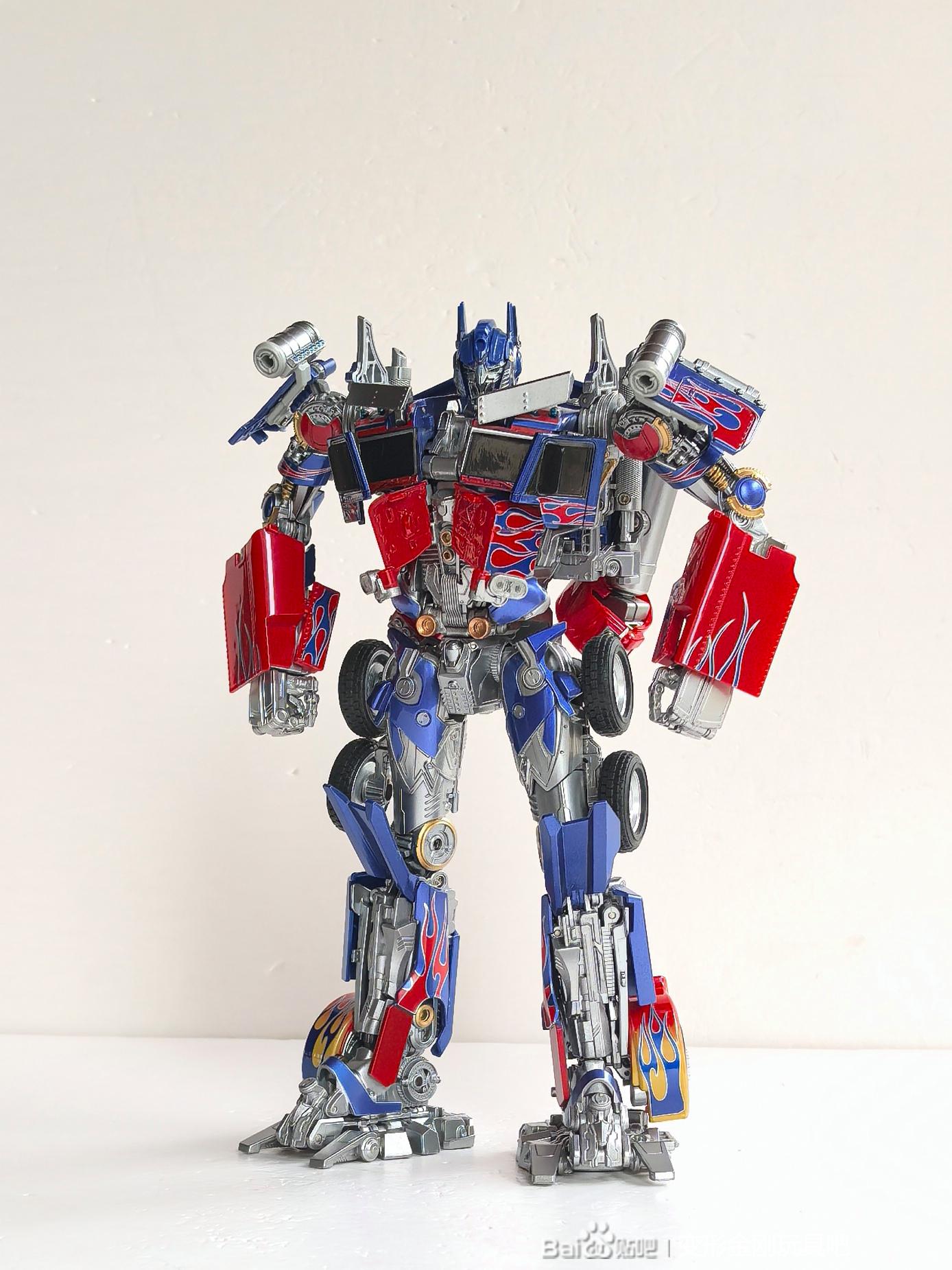 lt02 Optimus Prime review 1