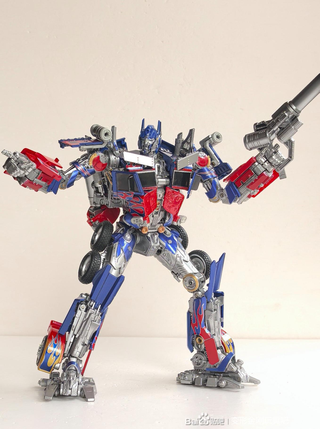 lt02 Optimus Prime review 2