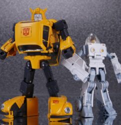 Transformers Bumble Masterpiece MP-21 G1 Action Figure