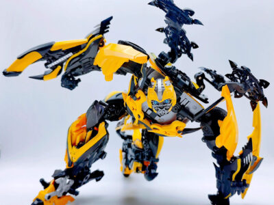 Unique Toys R-11 Buzz Guardian Bumblebee Review