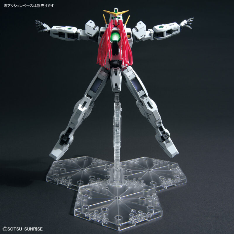 transformation between GN-005 Virtue and the sleek Gundam Nadleeh 2