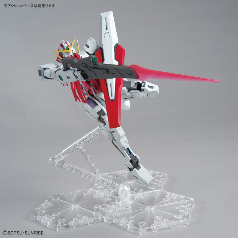 transformation between GN-005 Virtue and the sleek Gundam Nadleeh