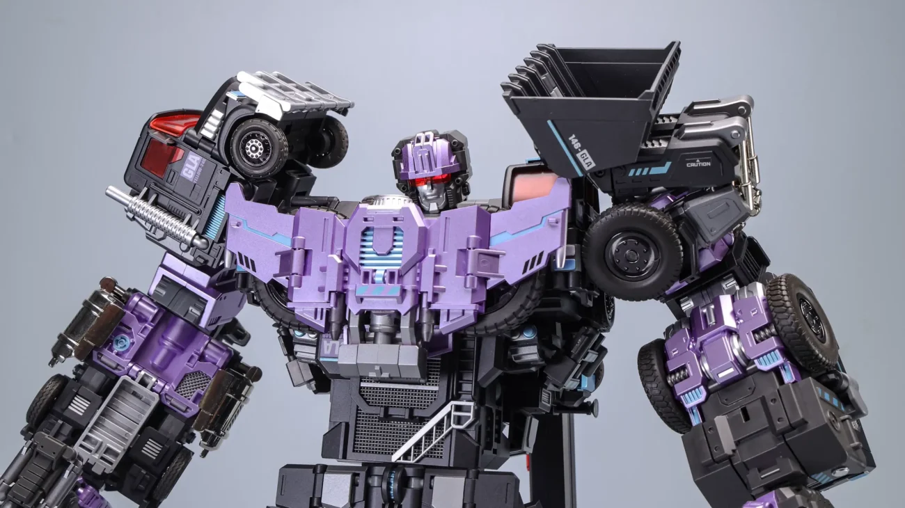 Mecha Invasion Giant Legion Devastator Set of 7 – Limited Black Edition